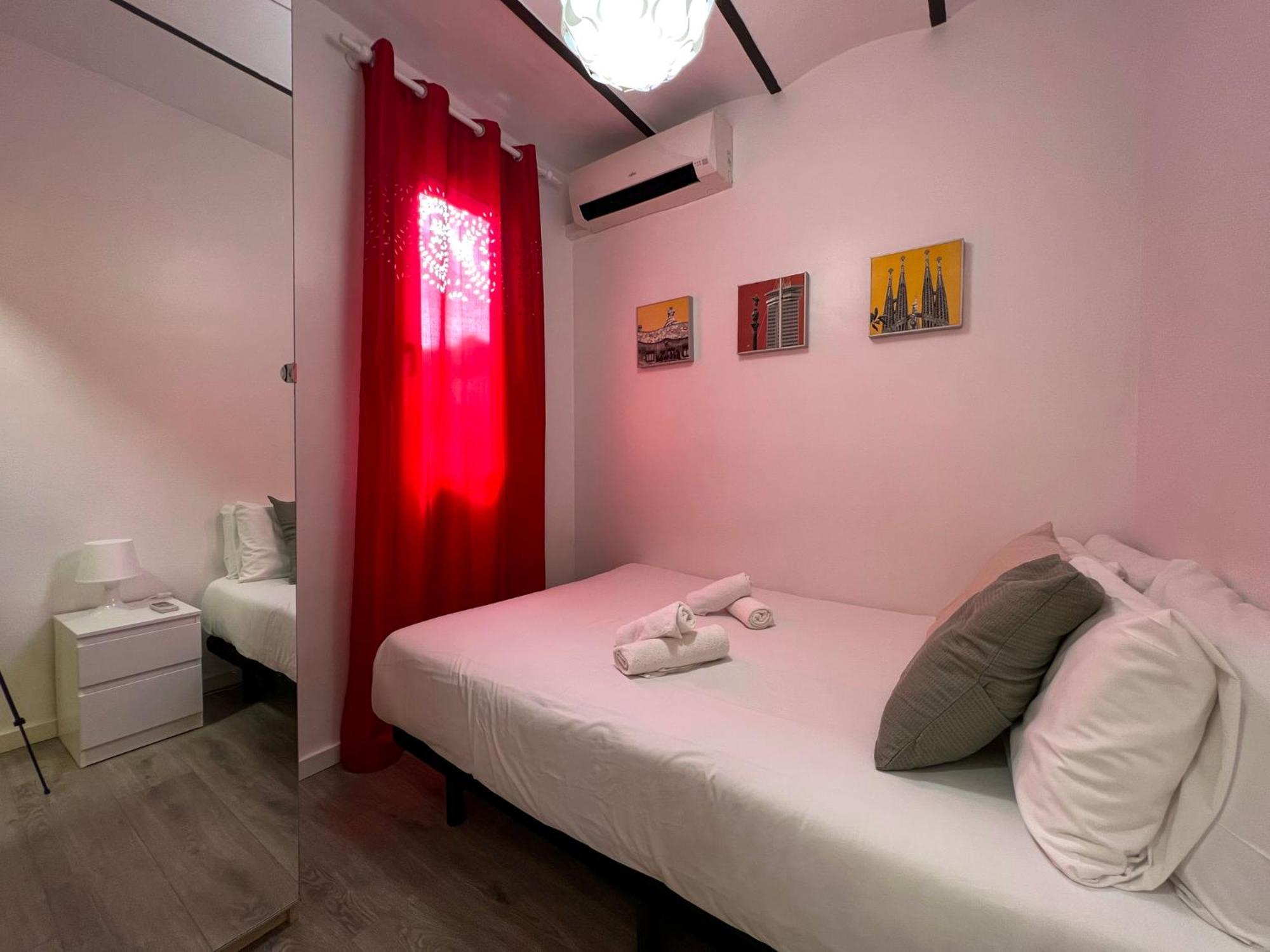 Stay U-Nique Apartments Fontrodona برشلونة المظهر الخارجي الصورة